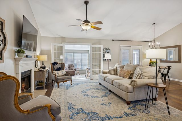 2841 Pedigo Pl, Thompsons Station, TN 37179