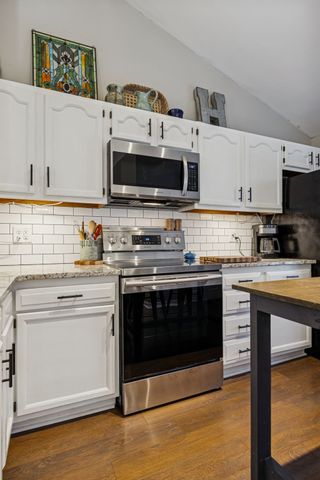 2841 Pedigo Pl, Thompsons Station, TN 37179