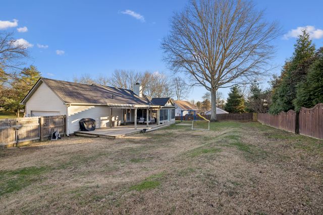 2841 Pedigo Pl, Thompsons Station, TN 37179