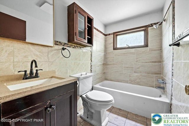 6061 Decker Road, Pike, PA 18324