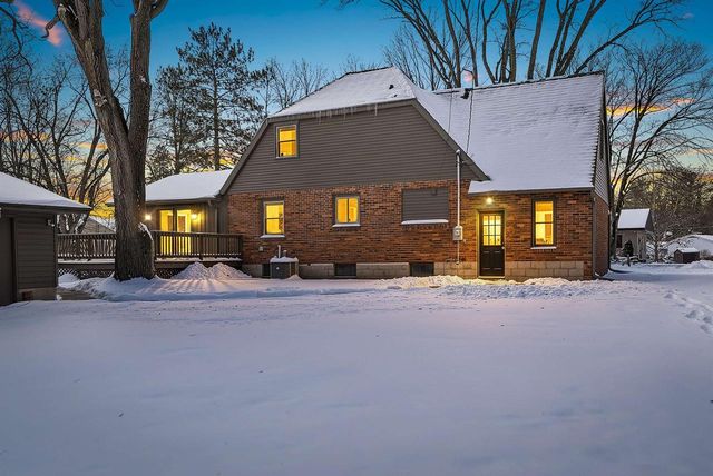 308 FAIRVIEW WAY, Shawano, WI 54166