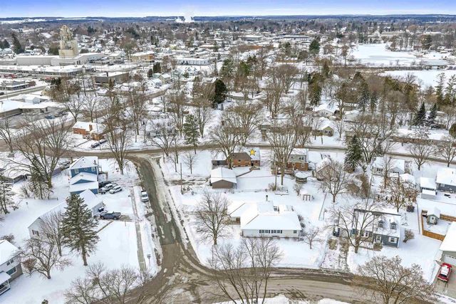308 FAIRVIEW WAY, Shawano, WI 54166