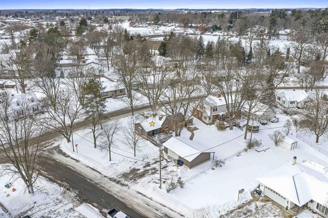 308 FAIRVIEW WAY, Shawano, WI 54166