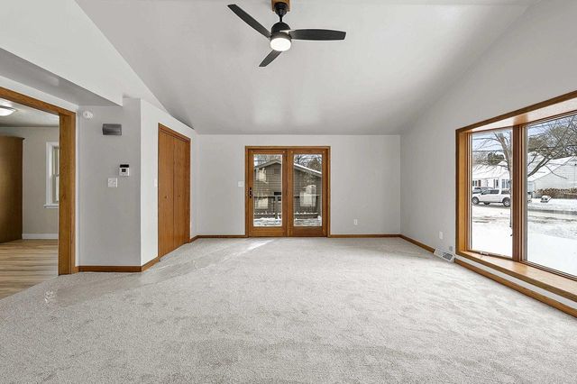 308 FAIRVIEW WAY, Shawano, WI 54166