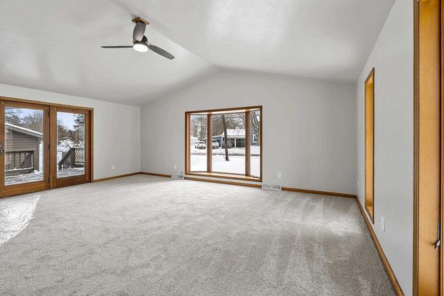 308 FAIRVIEW WAY, Shawano, WI 54166