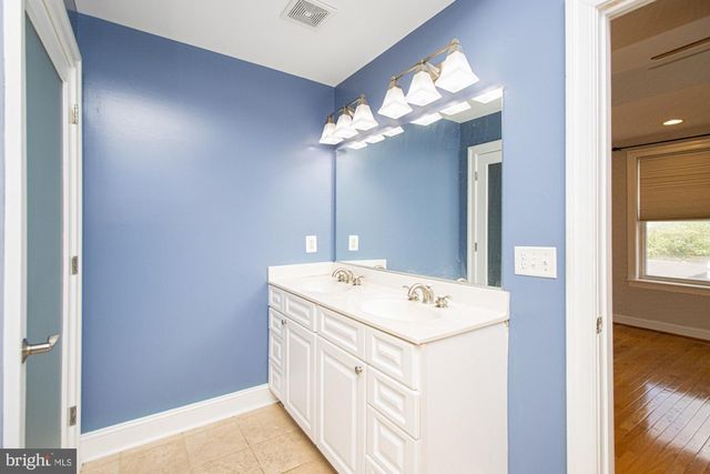 1324 RACE ST, Baltimore, MD 21230