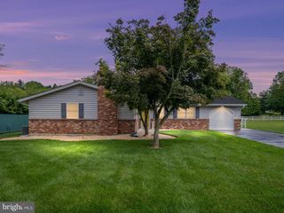 761 WHITEBRIAR ROAD, Hockessin, DE 19707