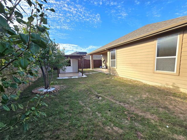 9265 Flying Eagle Lane, Fort Worth, TX 76131