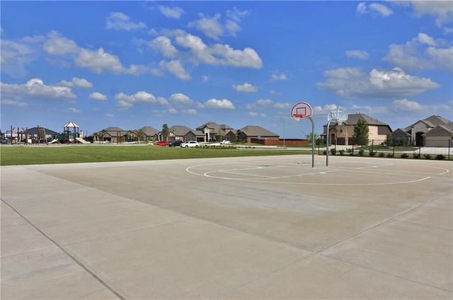 9265 Flying Eagle Lane, Fort Worth, TX 76131