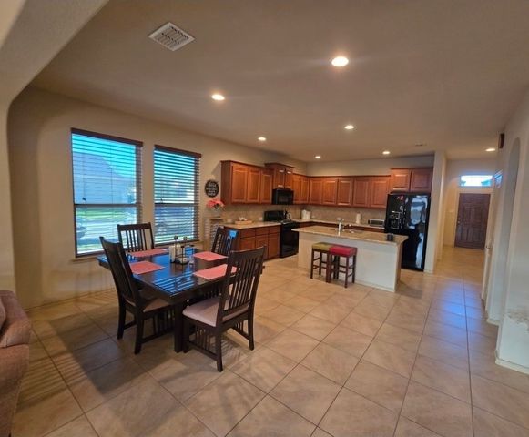 9265 Flying Eagle Lane, Fort Worth, TX 76131
