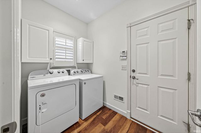 1432 S Lake George Drive, Mishawaka, IN 46545