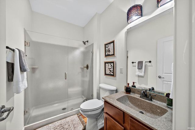 1432 S Lake George Drive, Mishawaka, IN 46545