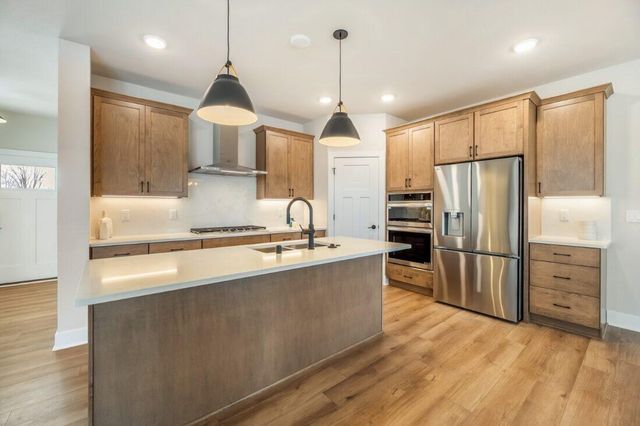 N74W17930 Mineral DRIVE, Menomonee Falls, WI 53051