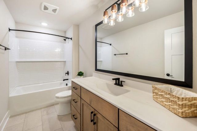 N74W17930 Mineral DRIVE, Menomonee Falls, WI 53051