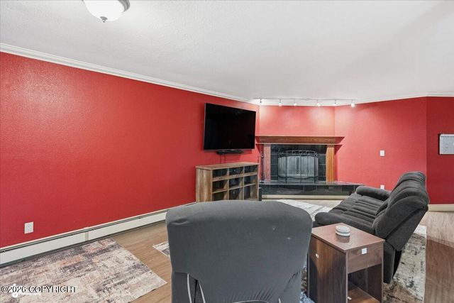 7803 Raymar Circle, Anchorage, AK 99518