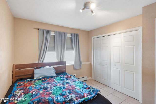 7803 Raymar Circle, Anchorage, AK 99518