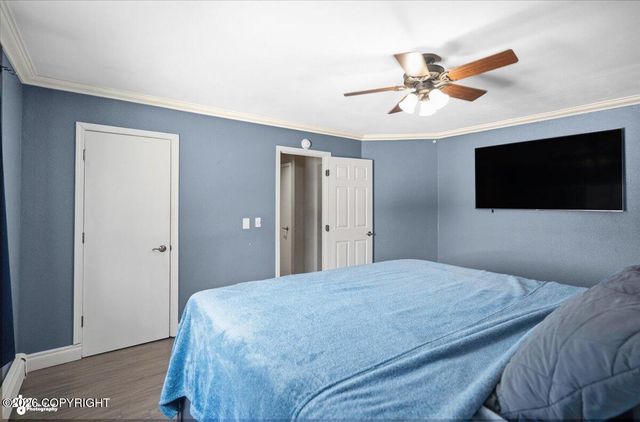 7803 Raymar Circle, Anchorage, AK 99518