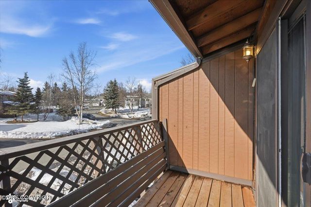 7803 Raymar Circle, Anchorage, AK 99518