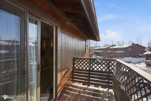 7803 Raymar Circle, Anchorage, AK 99518