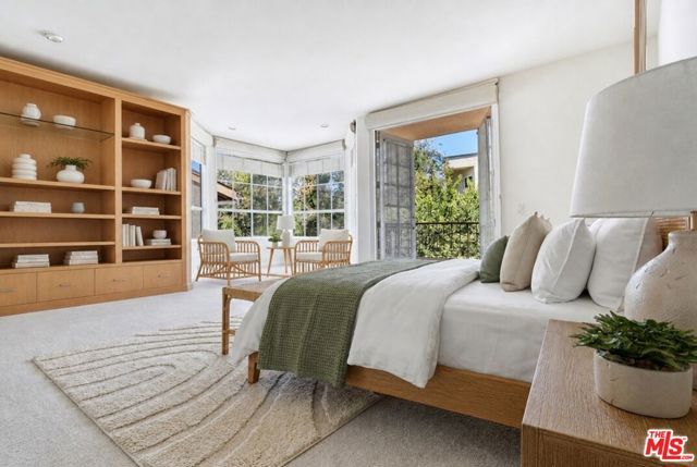 14570 Benefit Street 201, Sherman Oaks, CA 91403