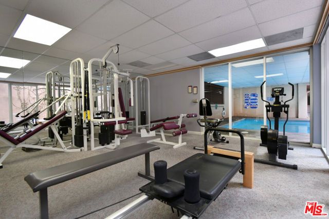 14570 Benefit Street 201, Sherman Oaks, CA 91403