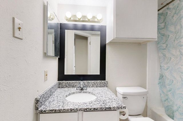 9520 Royal Lane 308, Dallas, TX 75243