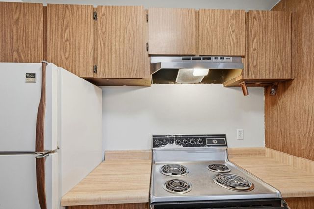 139 Piccadilly Place H, San Bruno, CA 94066