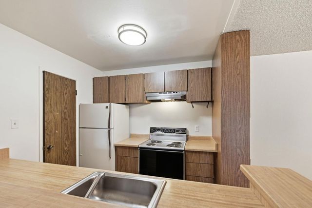 139 Piccadilly Place H, San Bruno, CA 94066