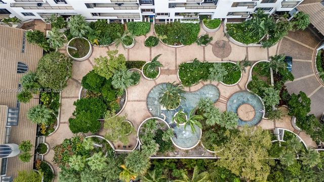 520 Brickell Key Dr A1104, Miami, FL 33131