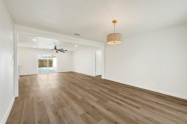 11102 Sagecanyon Drive, Houston, TX 77089