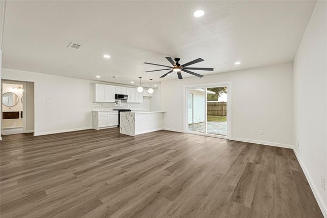 11102 Sagecanyon Drive, Houston, TX 77089