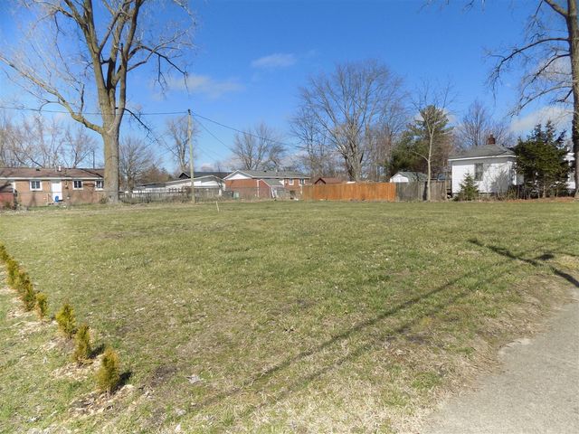 313 Cartwright Street, South Haven, MI 49090