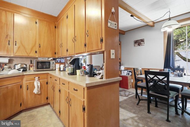 121 S S WASHINGTON STREET ST, Greencastle, PA 17225
