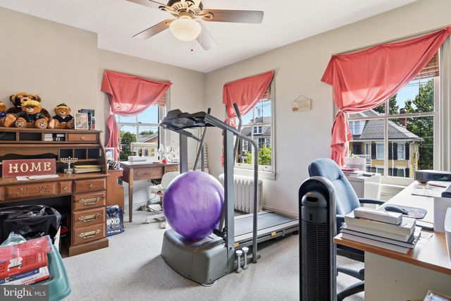 121 S S WASHINGTON STREET ST, Greencastle, PA 17225
