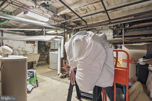 121 S S WASHINGTON STREET ST, Greencastle, PA 17225