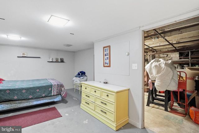 121 S S WASHINGTON STREET ST, Greencastle, PA 17225