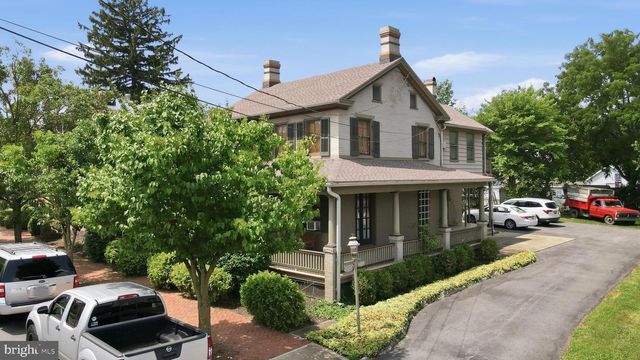 121 S S WASHINGTON STREET ST, Greencastle, PA 17225