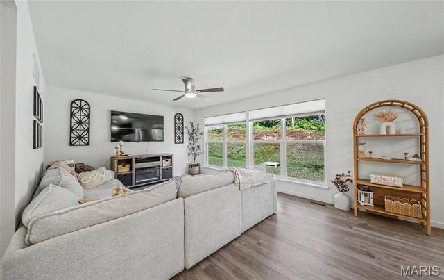 3131 White Pine Drive, Imperial, MO 63052