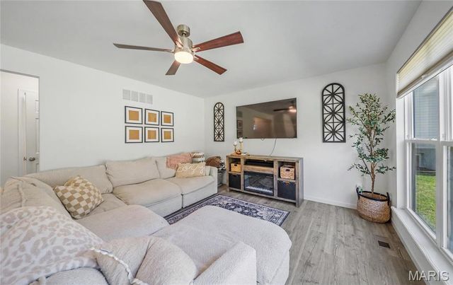 3131 White Pine Drive, Imperial, MO 63052