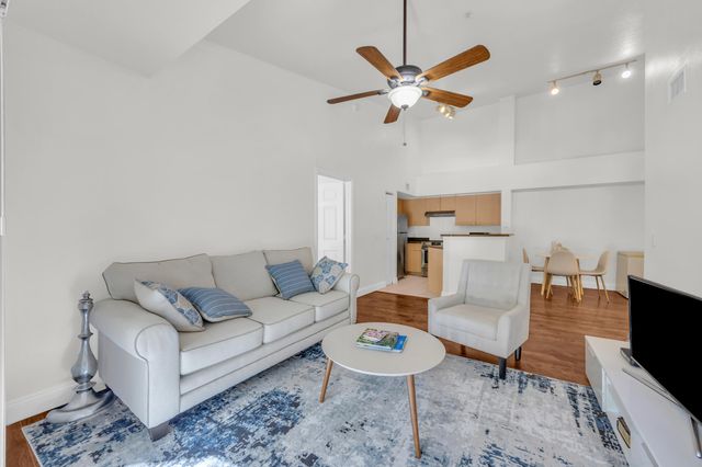 4241 San Marino Boulevard 207, West Palm Beach, FL 33409