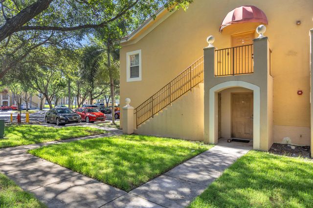 4241 San Marino Boulevard 207, West Palm Beach, FL 33409
