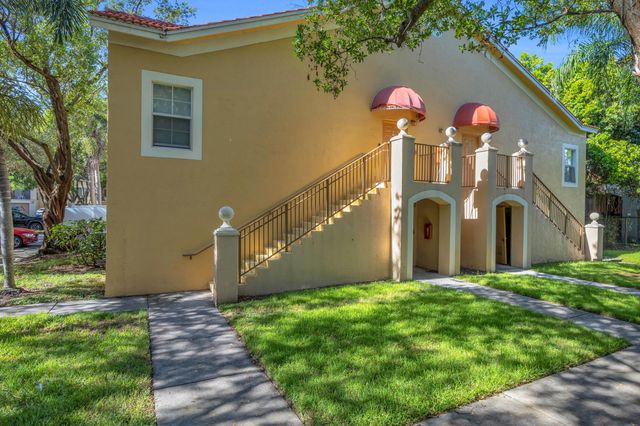 4241 San Marino Boulevard 207, West Palm Beach, FL 33409