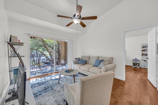 4241 San Marino Boulevard 207, West Palm Beach, FL 33409
