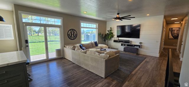 256 W 225 S, Providence, UT 84332