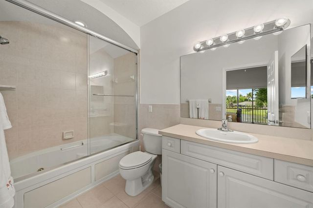 12598 Westhampton Circle, Wellington, FL 33414