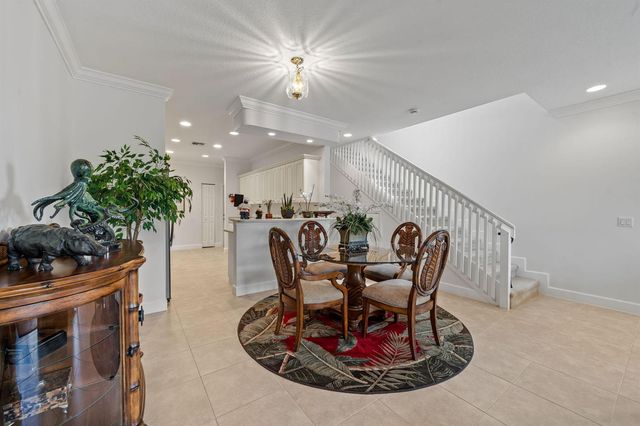 12598 Westhampton Circle, Wellington, FL 33414