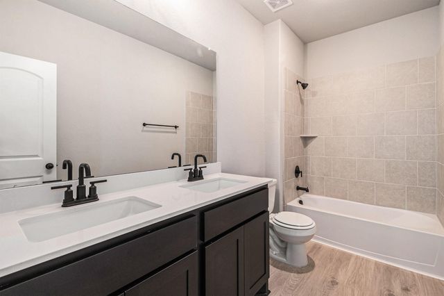 11702 Oakwood Ranch, Willis, TX 77378