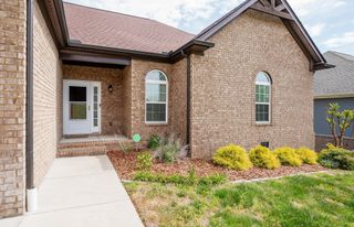 813 Tanager Pl, Lebanon, TN 37087