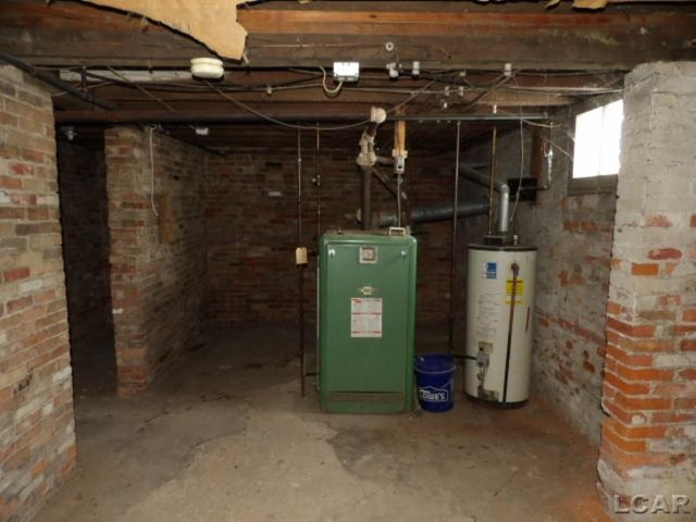 229 Clinton Street, Adrian, MI 49221