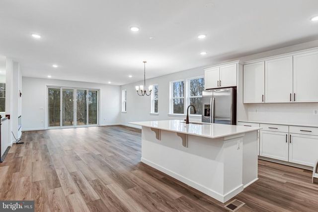 2067 SPRINGVALE DR, Bealeton, VA 22712